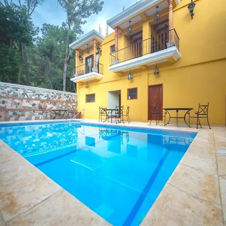 Hotel Jotam